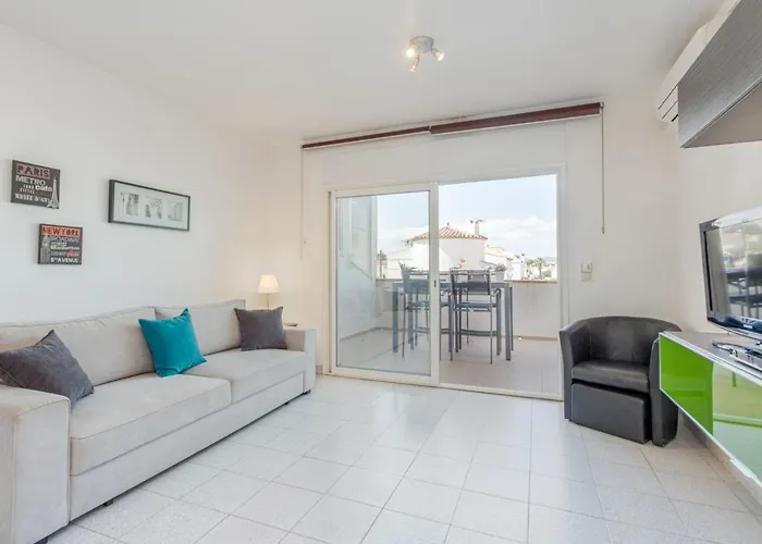 アパート Sant Maurici-25 By Interhome *